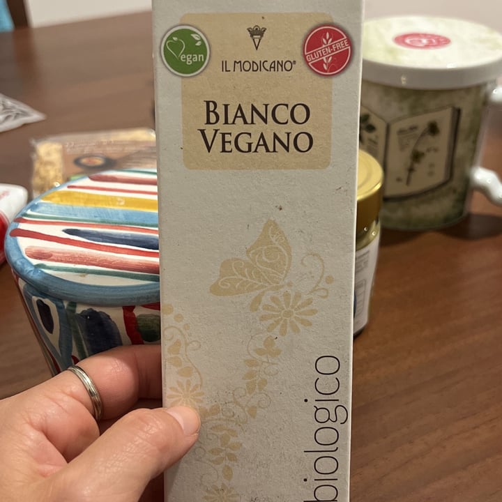 photo of Il modicano Bianco Vegano shared by @nicole- on  12 Nov 2022 - review