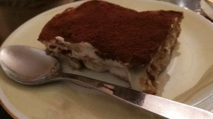 photo of Bizou Café Tiramisu shared by @simpaties on  08 Feb 2020 - review