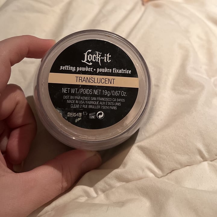 review photo of KVD Beauty Lock It Translucent Setting Powder shared by @missmeaganlouise on 19 Oct 2022 - review