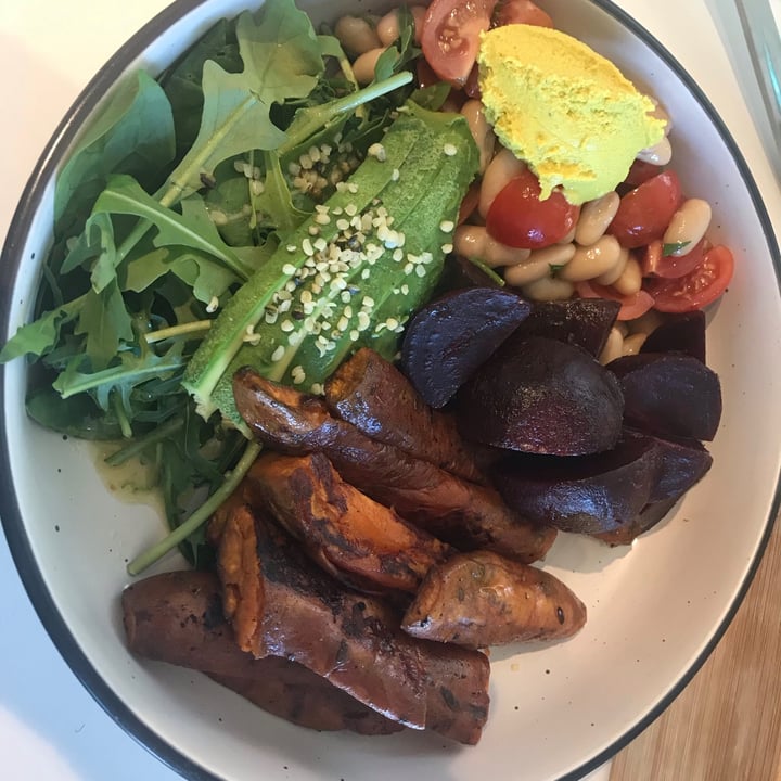 photo of Four Espresso Nourish Bowl shared by @sanna on  22 Apr 2021 - review
