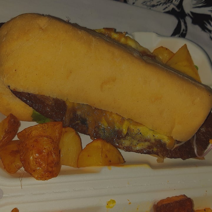 photo of Estilo Veggie Lomito Gourmet shared by @fiorella01 on  05 Dec 2020 - review