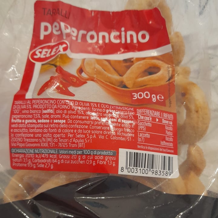photo of Selex Taralli Peperoncino shared by @emamess23 on  18 Mar 2022 - review