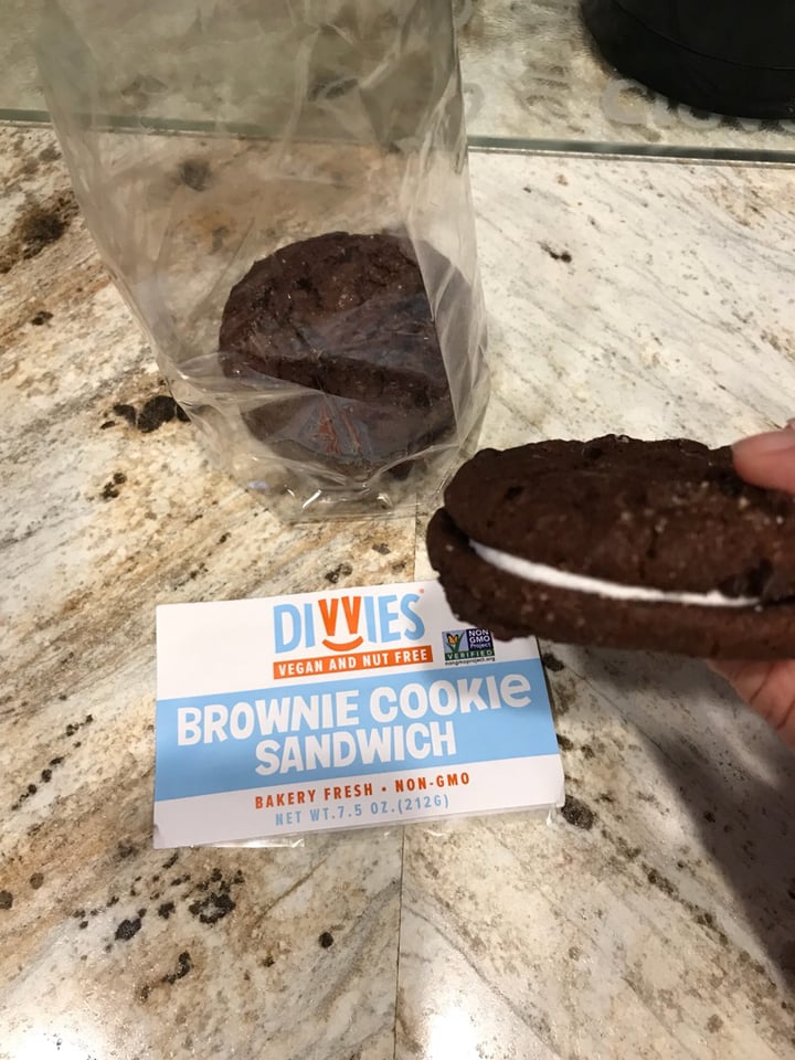 photo of Divvies Brownie Cookie Sandwiches shared by @dianna on  07 Sep 2018 - review