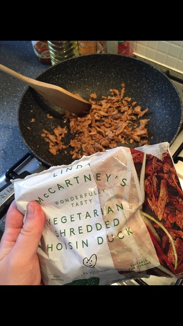 photo of Linda McCartney's Vegetarian Shredded Hoisin Duck shared by @sarahboyd on  13 Mar 2020 - review