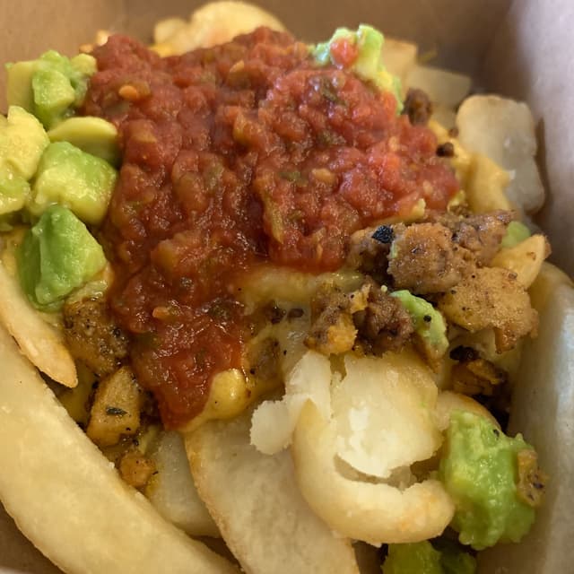 菜肴“Crane Asada Fries”的照片