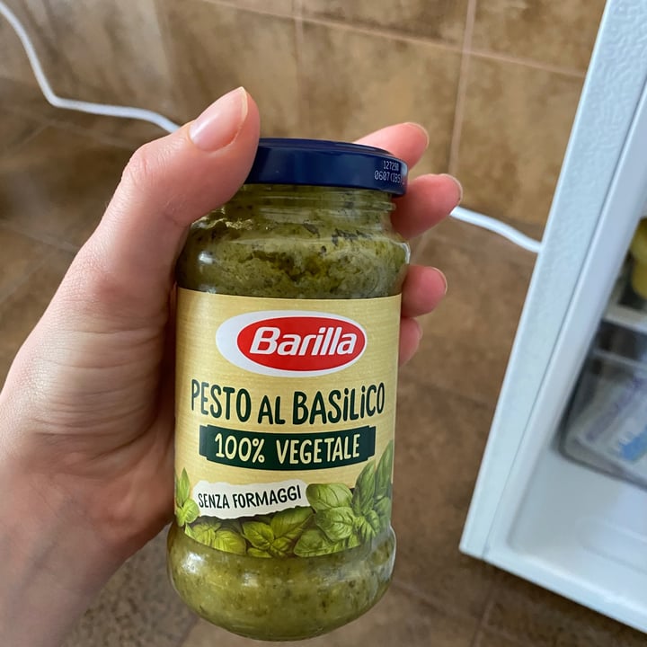 photo of Barilla Pesto Basilico Vegan shared by @bittimarta on  03 Apr 2021 - review