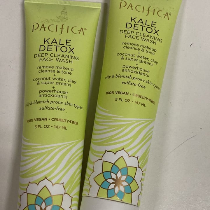 review photo of Pacifica Kale Detox Deep Cleaning Face Wash shared by @cris2talk on 16 May 2022 - review