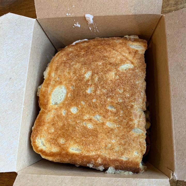 photo of MELTWICH FOOD CO. MOOSEJAW Meltwich Mushroom Melt shared by @louisg on  22 Sep 2021 - review