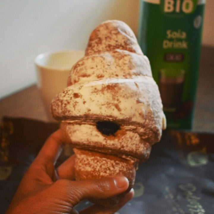 photo of Bar Dolcezza di Cuscunà Temistocle Croissants shared by @myvegantrips on  01 Mar 2020 - review