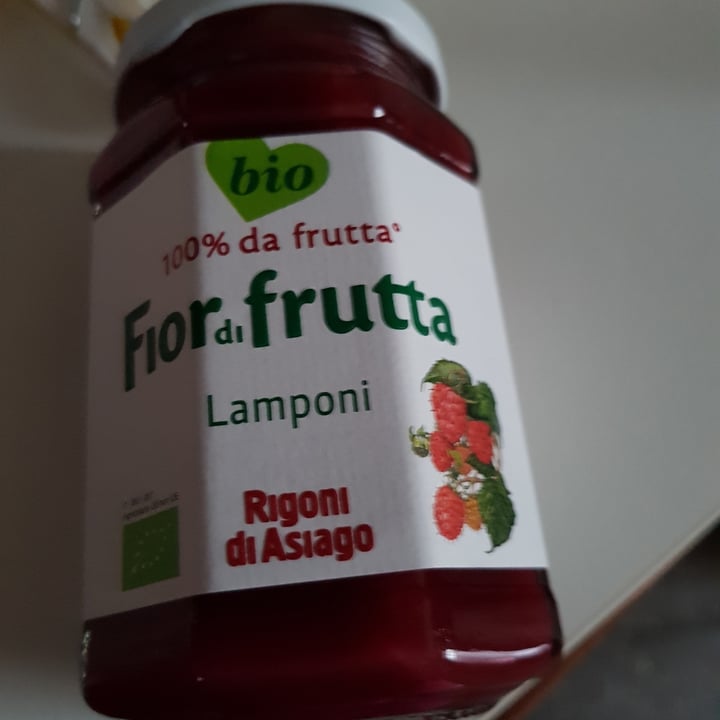 photo of Rigoni di Asiago Fior di frutta - Lamponi shared by @giulipimpiveg on  10 Jan 2022 - review