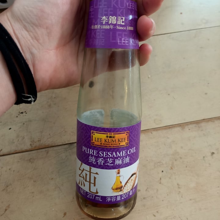 review photo of Lee Kum Kee Olio di sesamo puro shared by @melicrep on 12 Mar 2022 - review