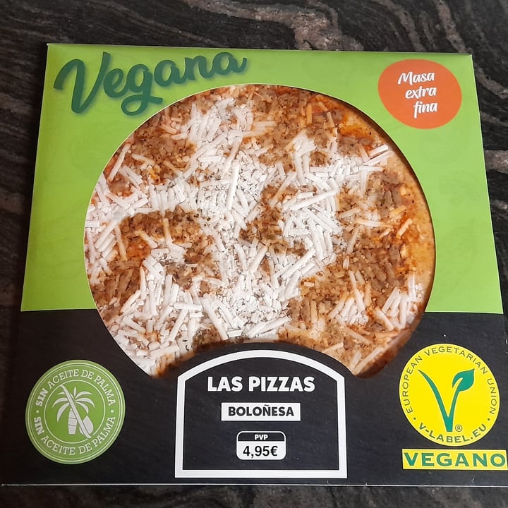 photo of Carrefour Pizza vegana boloñesa masa fina shared by @martaydei on  26 Feb 2022 - review