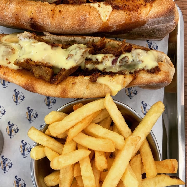 review photo of Jimmy's street food Paris Sub sandwich shared by @applepie24 on 24 Apr 2022 - review