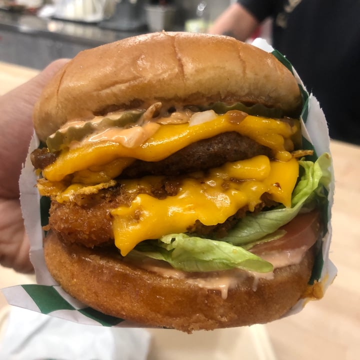 review photo of Beleaf Burgers - Vegan Fast Food | Vegan Burgers Double Vegan Cheeseburger shared by @christopherdetails on 06 Feb 2021 - review
