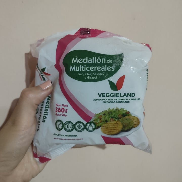 review photo of Veggieland Medallón Multicereales shared by @disculpefuegotiene on 19 Feb 2022 - review