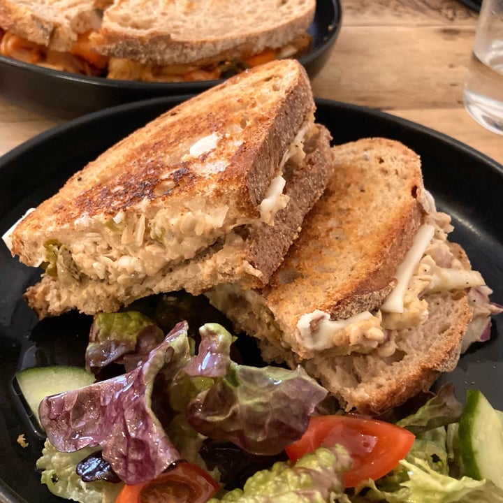 photo of CASCARA Chickpea Melt shared by @katelouisepowell on  15 Mar 2022 - review