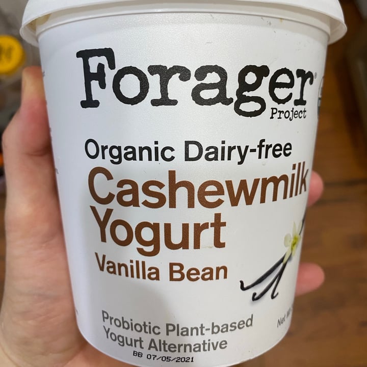 photo of Forager Project Organic Dairy-free Cashewmilk Yogurt Vanilla Bean shared by @amandalrsmith on  26 Jun 2021 - review