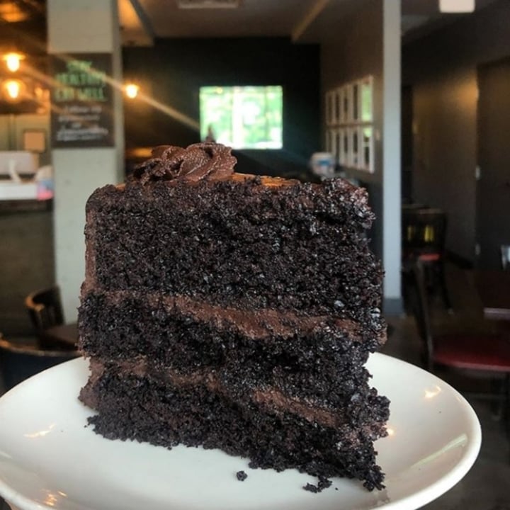 review photo of Banana Verde Restaurant Torta De Chocolate shared by @julietareyes on 28 May 2020 - review