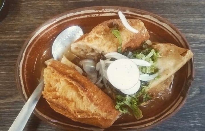 photo of El Vegano Torta ahogada y tacos dorados shared by @elizabeth-stonem on  20 Nov 2019 - review