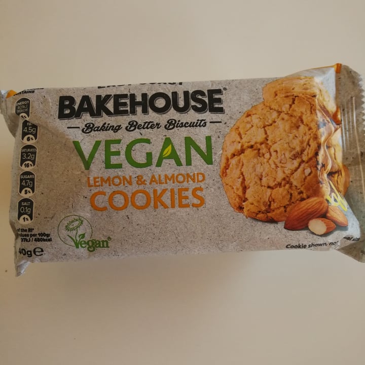 photo of East Coast Bakehouse Lemon & Almond Cookies shared by @margavegan on  22 Oct 2022 - review