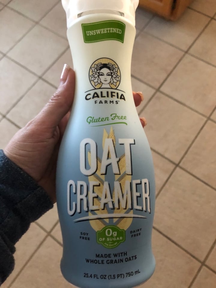 photo of Califia Farms Oat creamer Unsweetened shared by @anagalawala on  20 Apr 2020 - review
