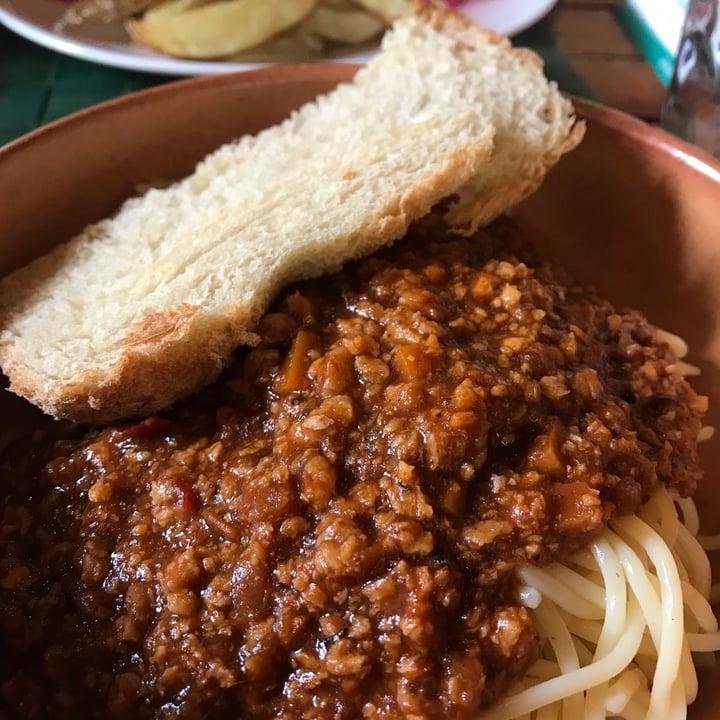 photo of Fox & The Firefly Cottages Spaghetti Bolognese shared by @vforveganista on  24 Jan 2021 - review