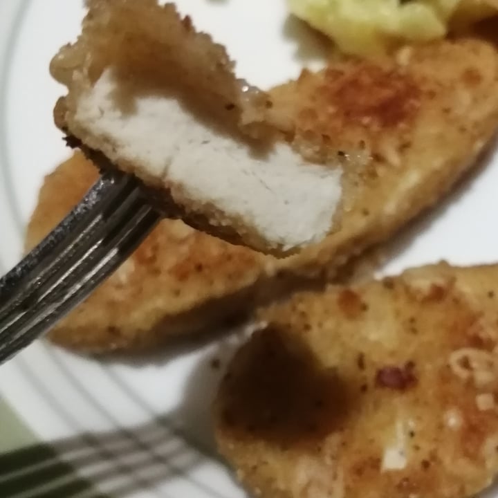 photo of Gardein Seven Grain Crispy Tenders shared by @anheloski on  03 Sep 2021 - review