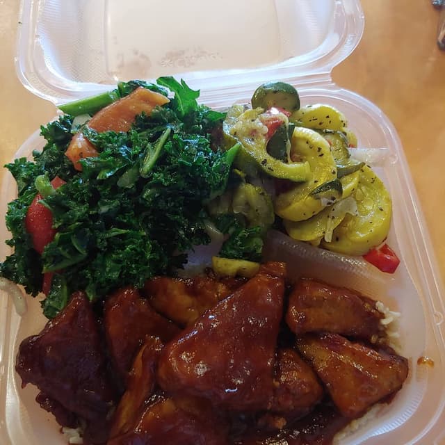 Photo of the dish “Bbq Tofu with Red Wine Kale Salad and Summer Squash”