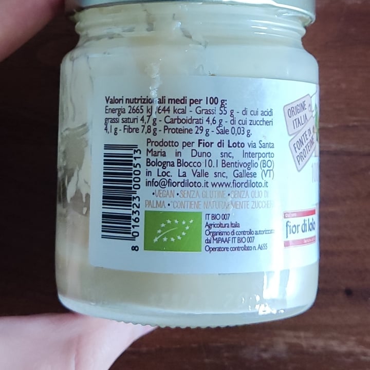 photo of Fior di Loto crema di mandorle bianche shared by @rob7 on  16 May 2022 - review