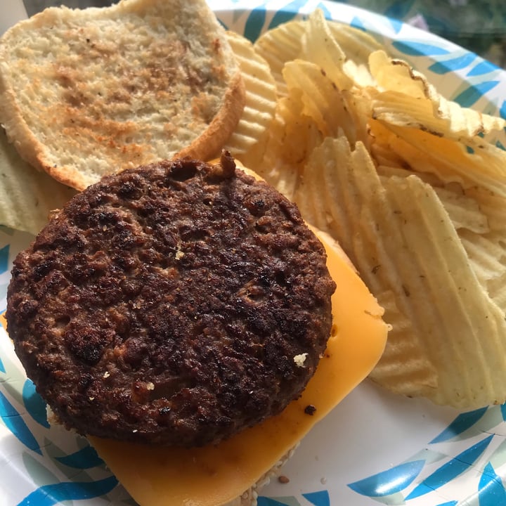 review photo of Gardein Plant Based Ultimate Burger shared by @princessofdoom on 13 May 2022 - review