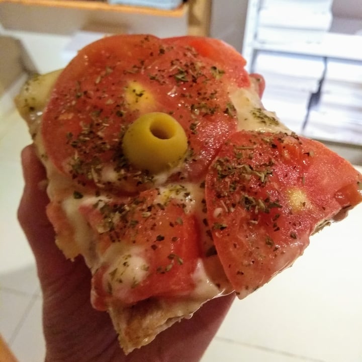 photo of Páprika, Comé Sano Pizza vegana shared by @flornijas on  29 Aug 2020 - review