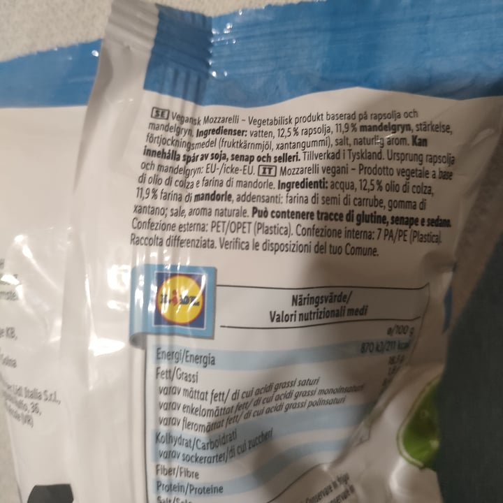 review photo of Vemondo mozzarelli shared by @coccobello on 07 Sep 2022 - review