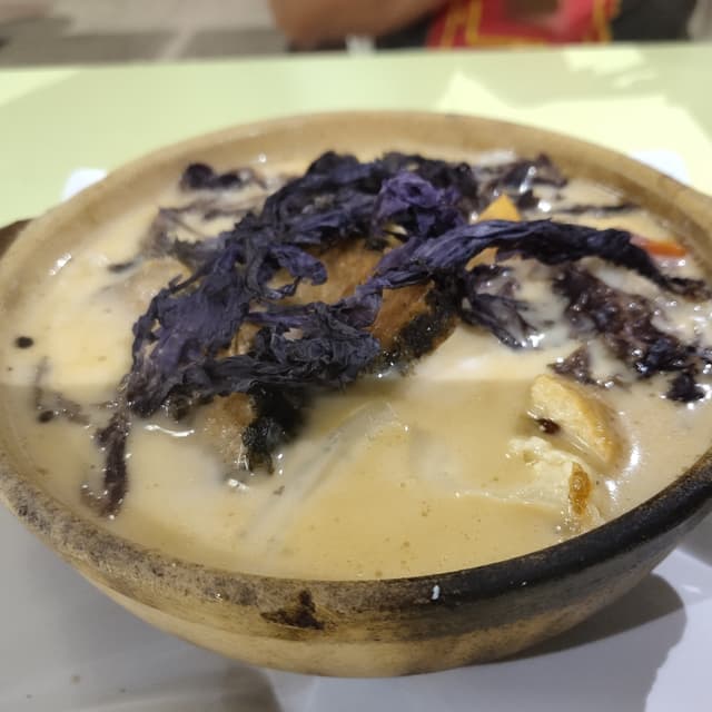 Photo of the dish “Fish Head Soup In Claypot”