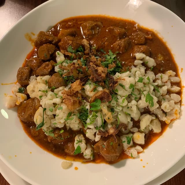 Photo of the dish “Saftgulasch mit Spätzle”