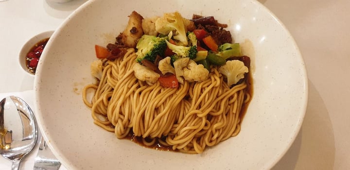 photo of grove 一素 Dry kungpao ramen shared by @angelica2603 on  07 Apr 2020 - review