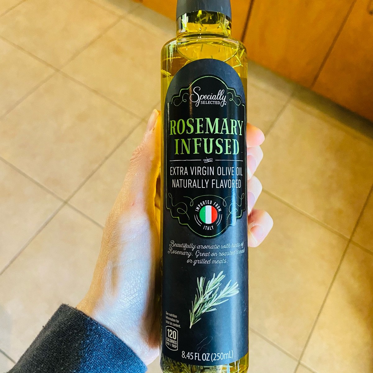 Specially Selected Rosemary Infused Extra Virgin Olive Oil Reviews