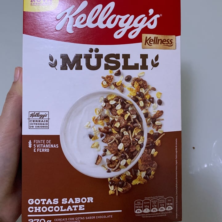 photo of Kellogg's Müsli shared by @brunacons on  15 May 2022 - review