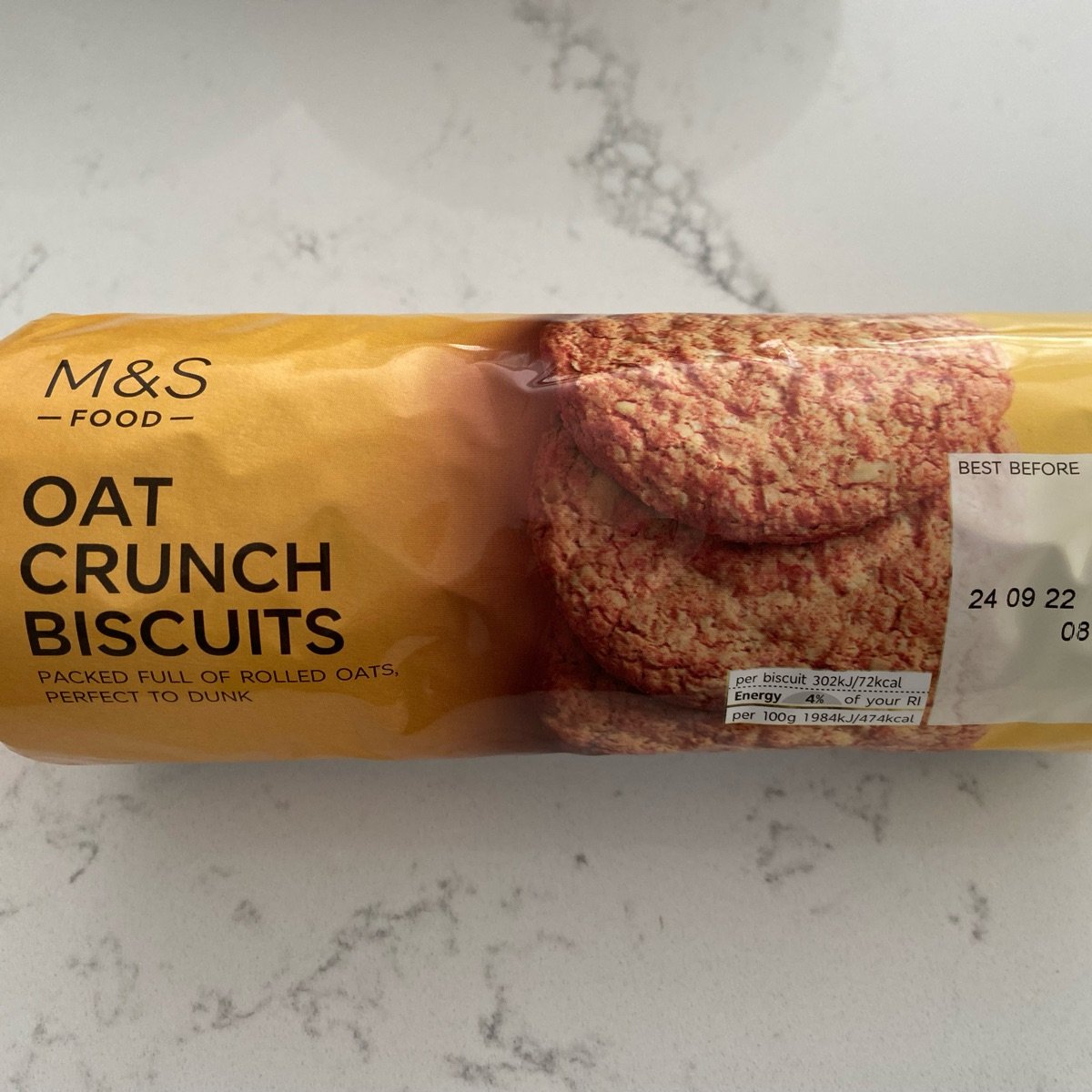 Marks & Spencer Food (M&S) oat crunch biscuits Reviews abillion