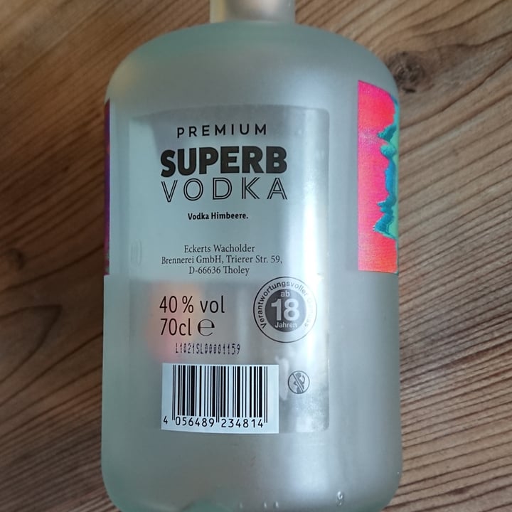 Eckerts Wacholder Brennerei GmbH Premium Superb Vodka Raspberry Review |  abillion