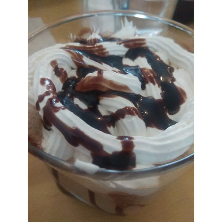 review photo of MOLA Frapuccino Mocca shared by @yanilpedrosa on 30 Nov 2020 - review