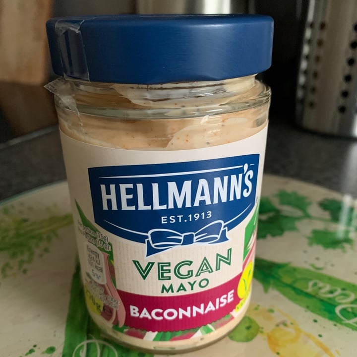 photo of Hellmann’s Vegan mayo baconnaise shared by @julesbateman on  15 Jan 2021 - review