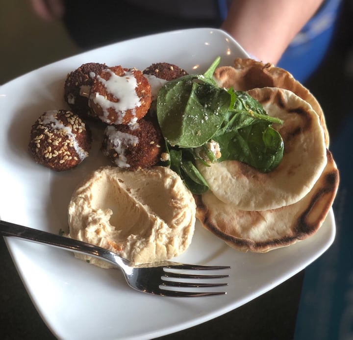 photo of Urban Bites Falafel Bowl shared by @mrsgarg on  05 Nov 2018 - review
