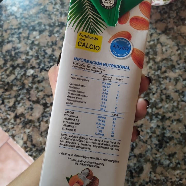 photo of Tratenfu Leche de Almendras y Coco shared by @mariairaizoz on  04 Oct 2020 - review