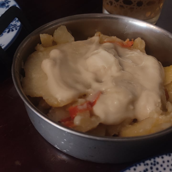 photo of Vegan Rock Patatas con Veso shared by @lauraorts on  10 Jul 2022 - review