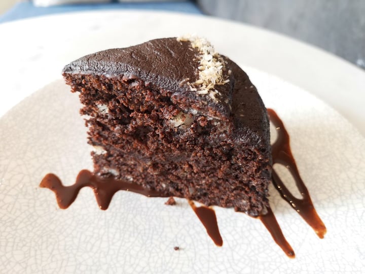 photo of Real Food Chocolate Gateau Cake shared by @raffymabanag on  09 Jan 2019 - review
