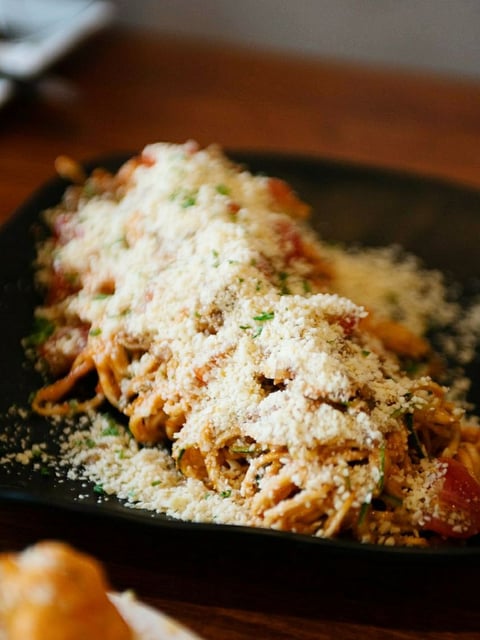 Raw Zucchini Linguine With Walnut ‘Meat’-Balls
