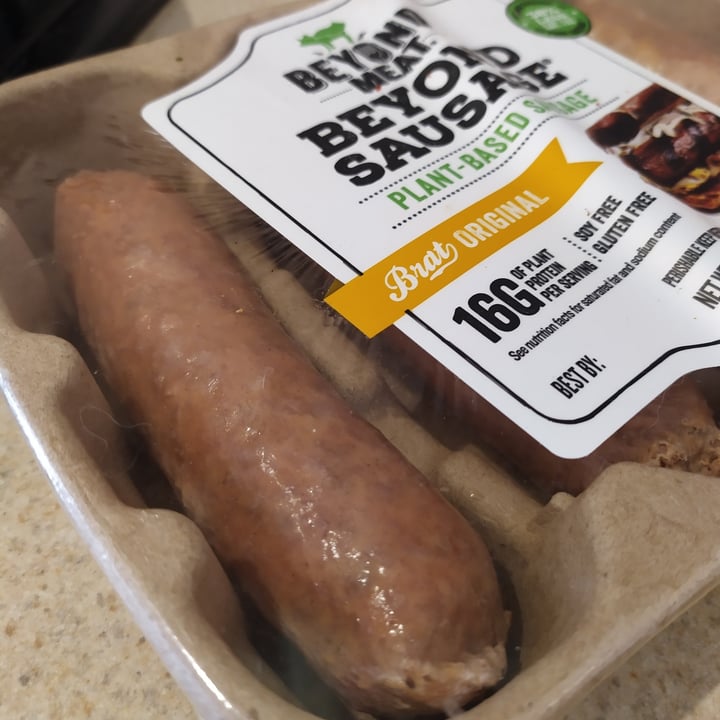 photo of Beyond Meat Beyond Sausage Brat Original  shared by @lovevegmx on  27 May 2020 - review