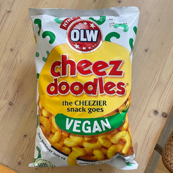 photo of Olw Cheez doodles vegan shared by @millyb on  22 Aug 2021 - review