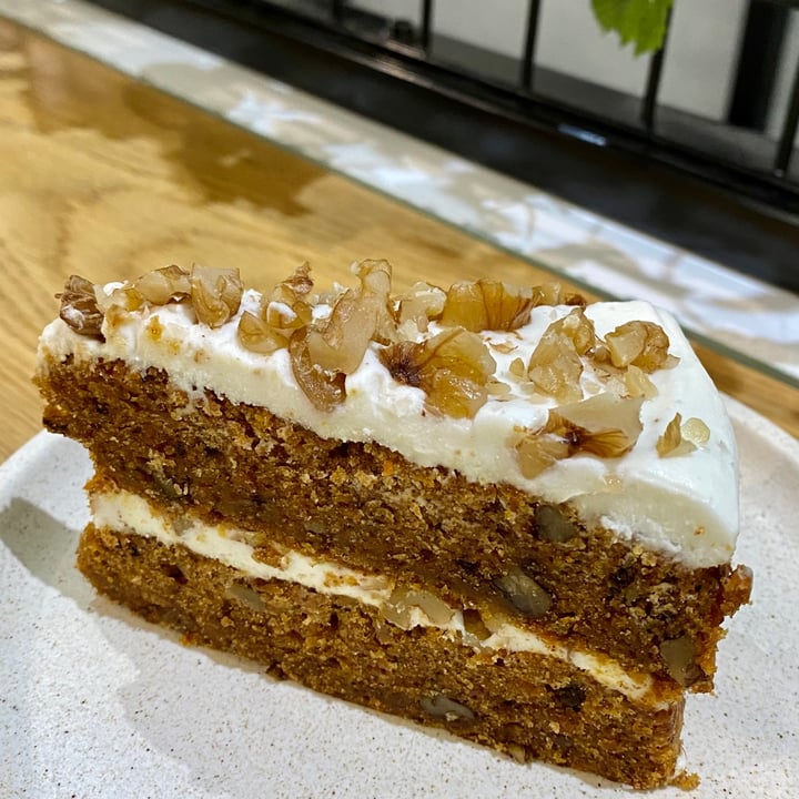photo of Shift Eatery Carrot Cake shared by @blacklilyleaf on  10 Feb 2021 - review