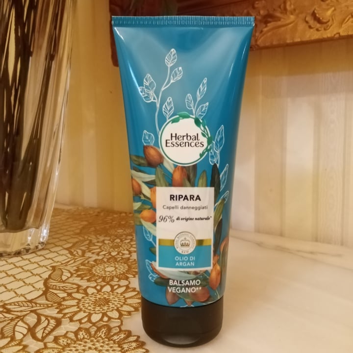 photo of Herbal Essences Balsamo olio di Argan shared by @laura1970 on  07 Dec 2022 - review